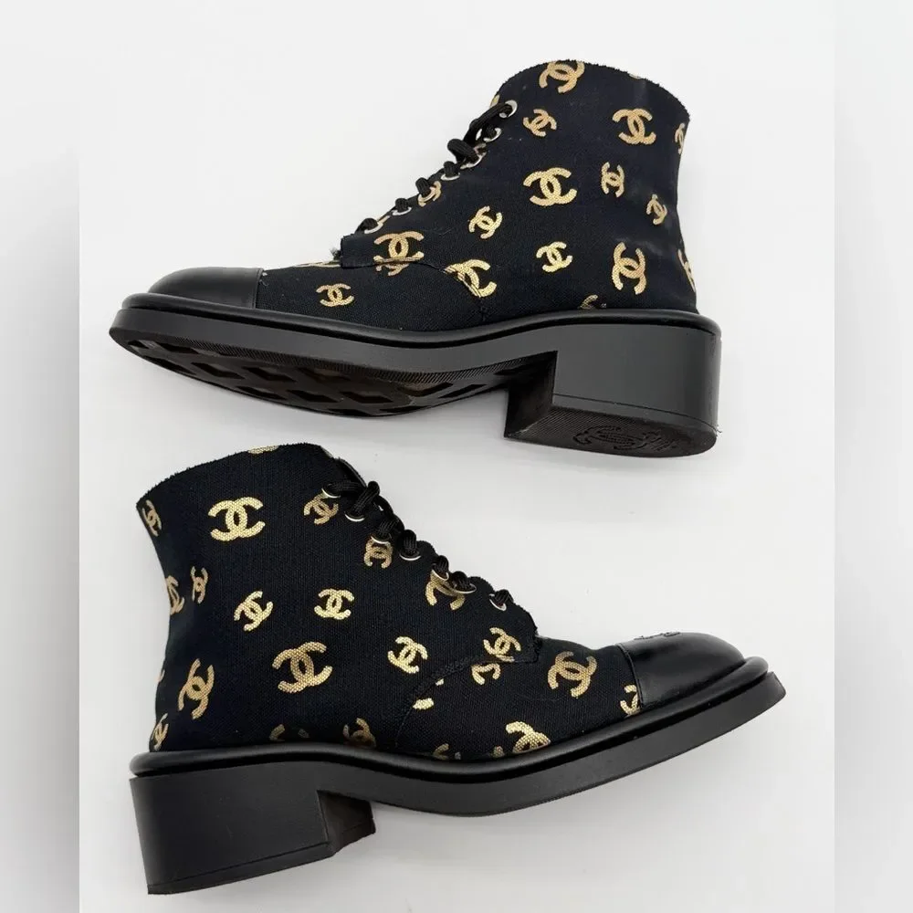 Chanel CC Logo Canvas Shearling Lace Up Combat Boots Black & Gold EU 39 US 8.5-8